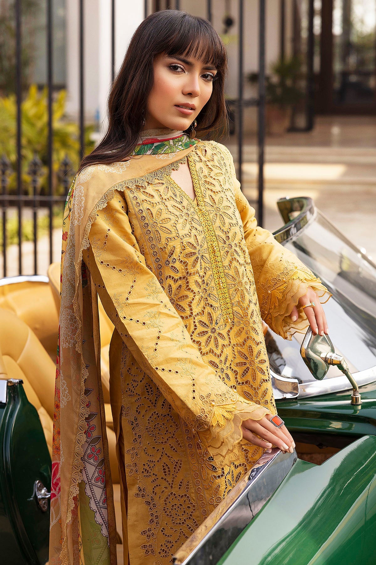 Motifz P/Luxury Lawn T/Dupatta`25 S#323