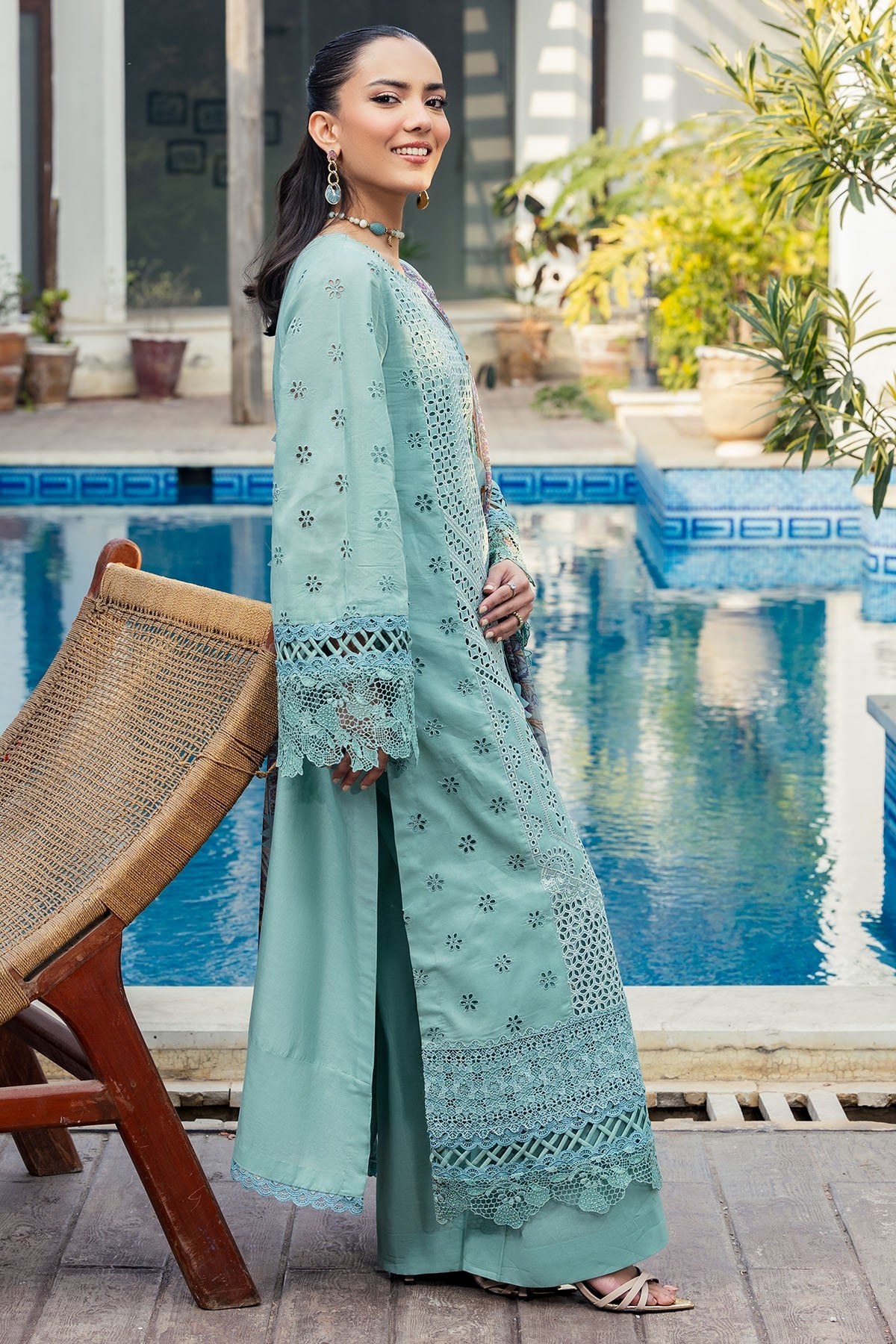 Motifz P/Luxury Lawn T/Dupatta`25 S#328