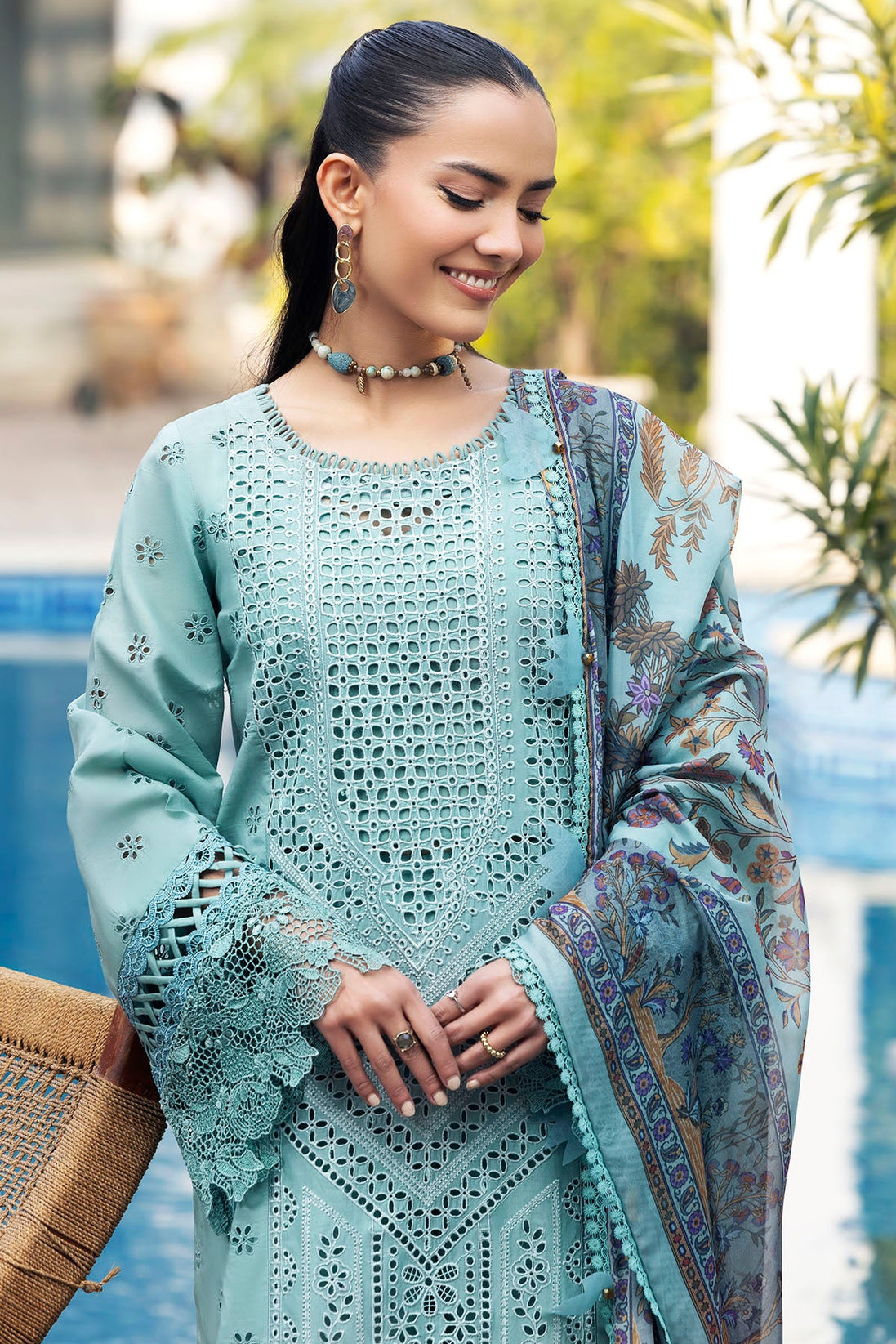 Motifz P/Luxury Lawn T/Dupatta`25 S#328