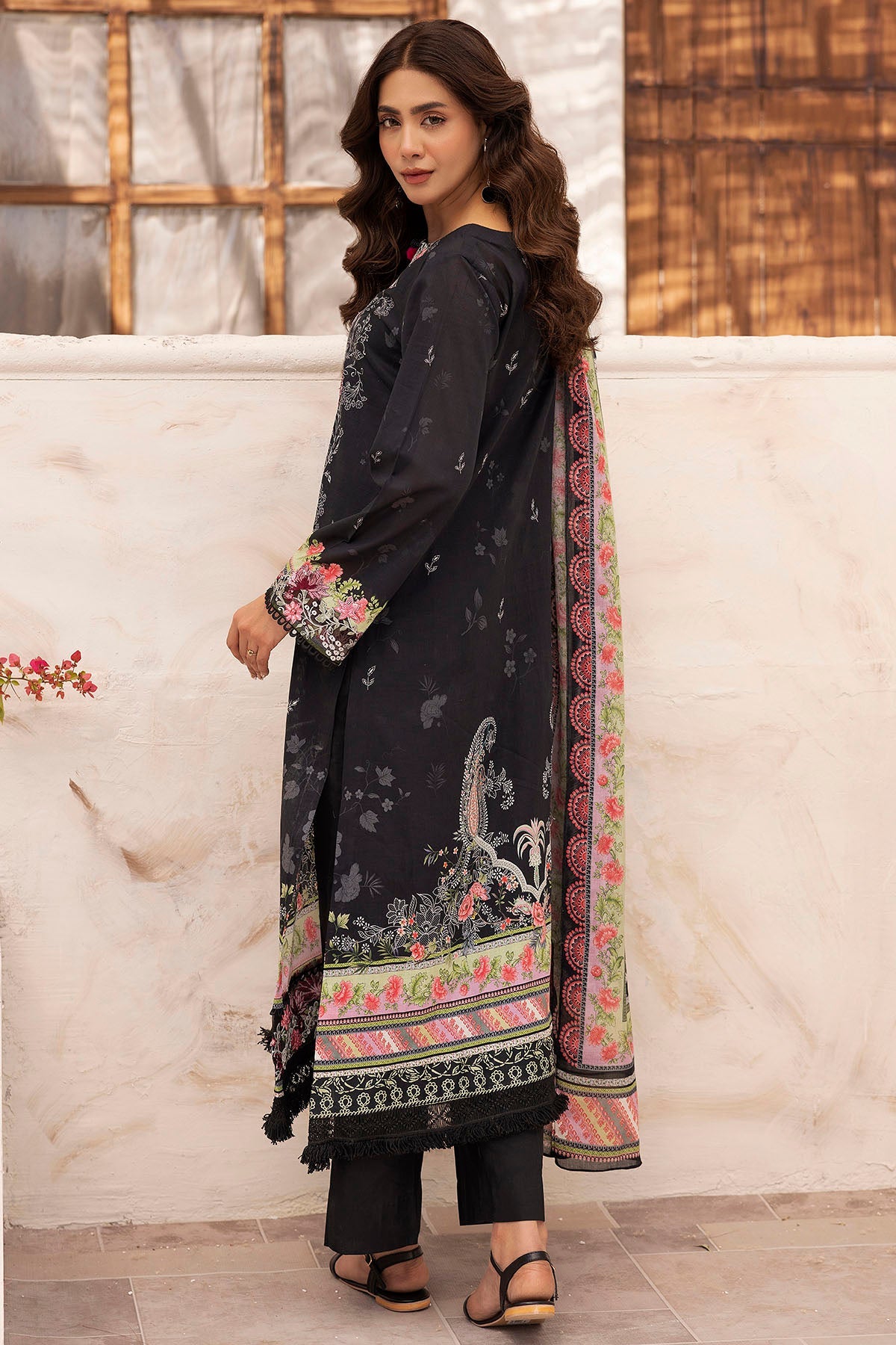 Motifz Digital Print Lawn`25 D#5413