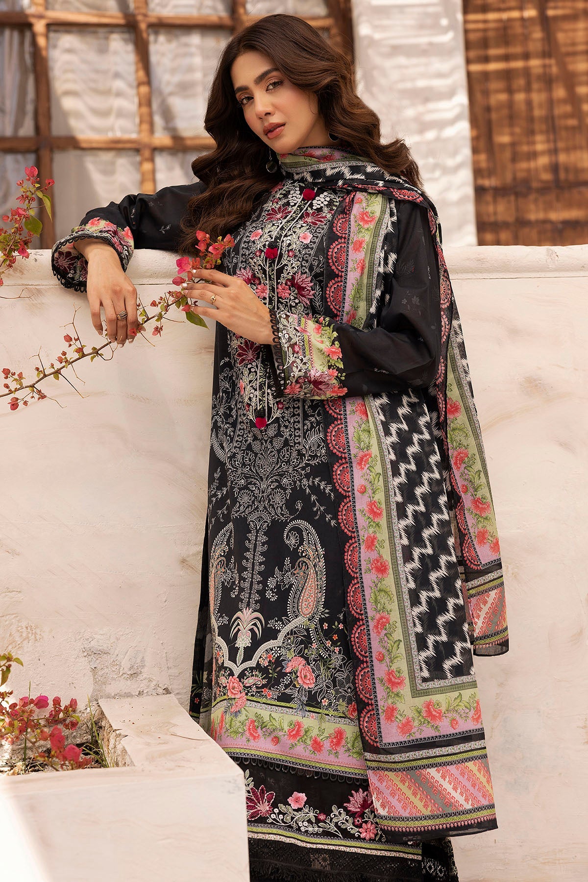 Motifz Digital Print Lawn`25 D#5413