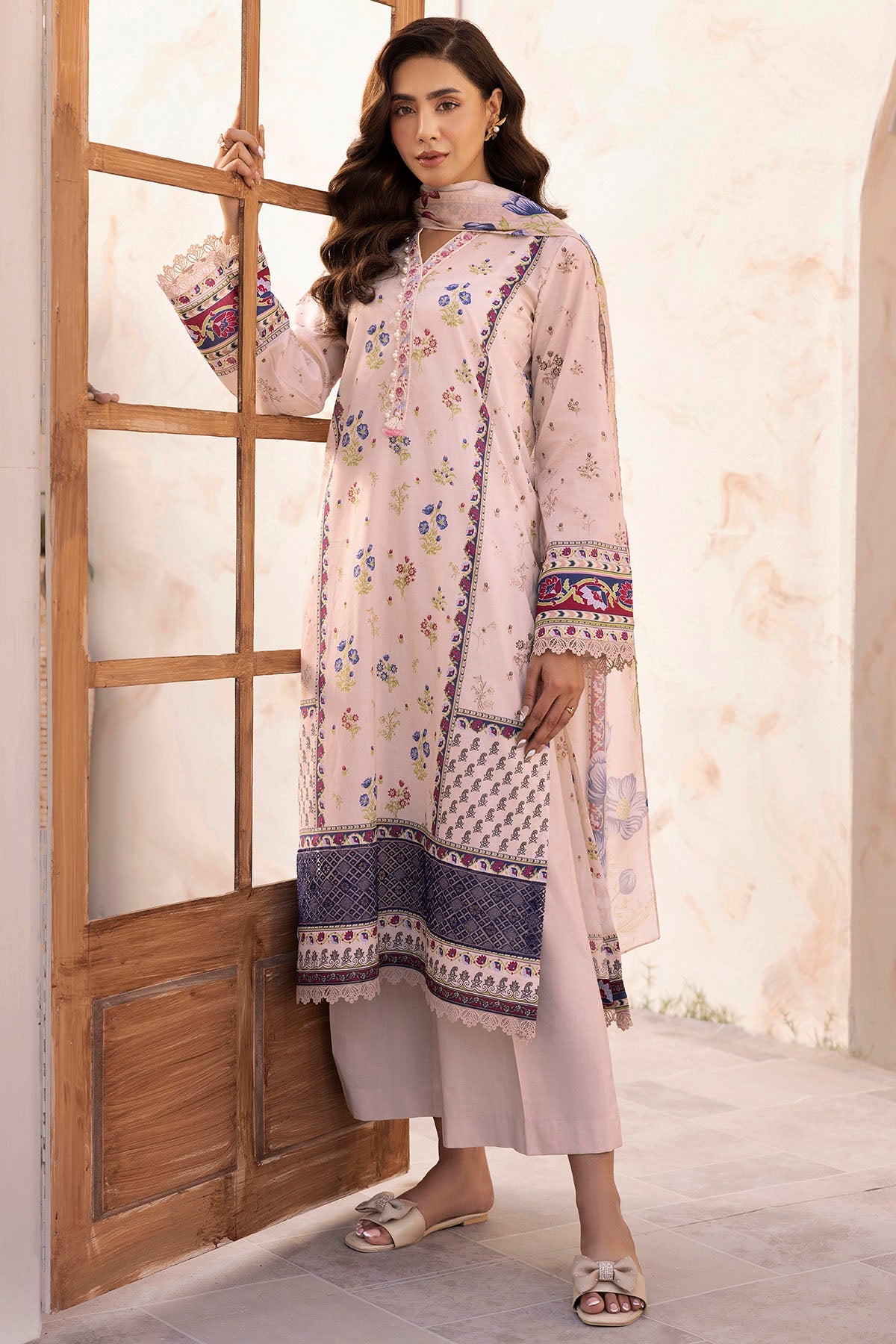 Motifz Digital Print Lawn`25 D#5414