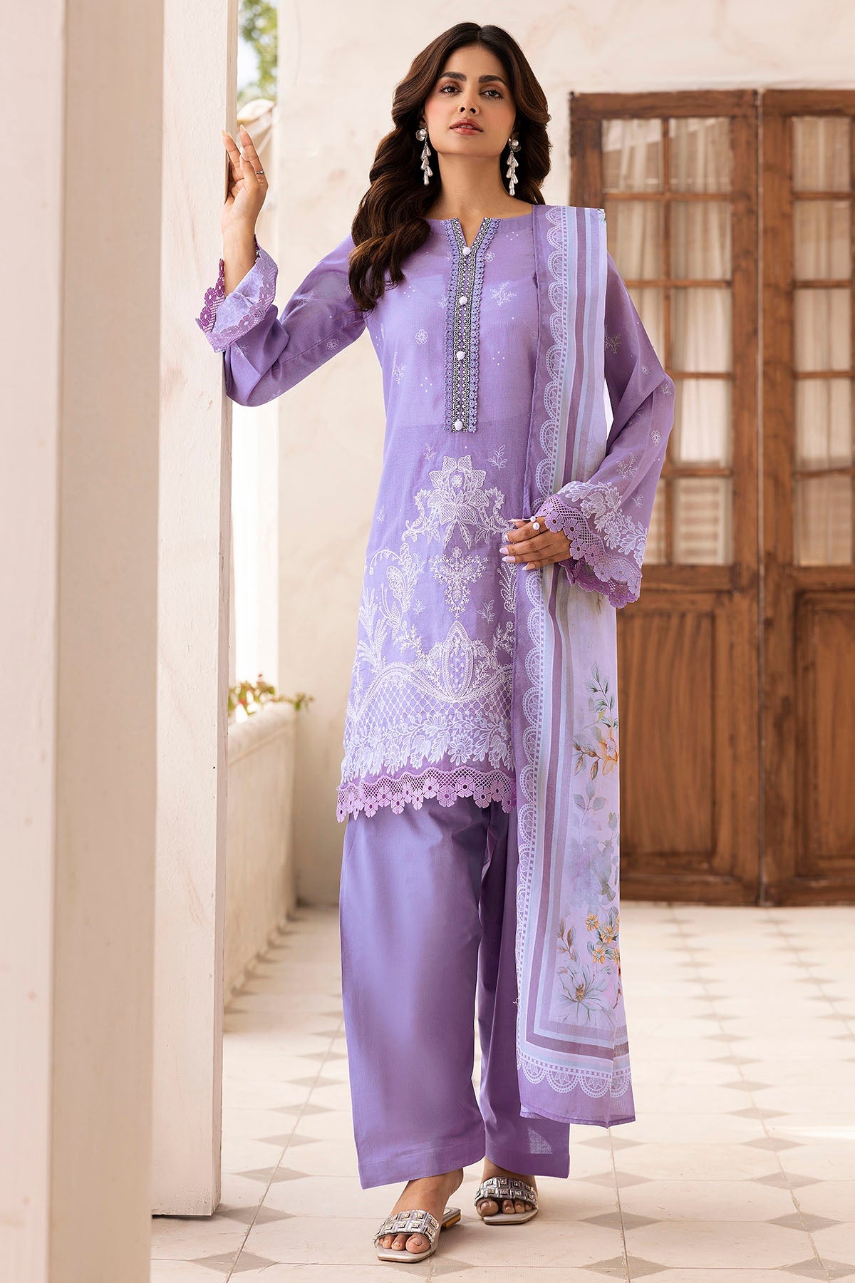 Motifz Digital Print Lawn`25 D#5415