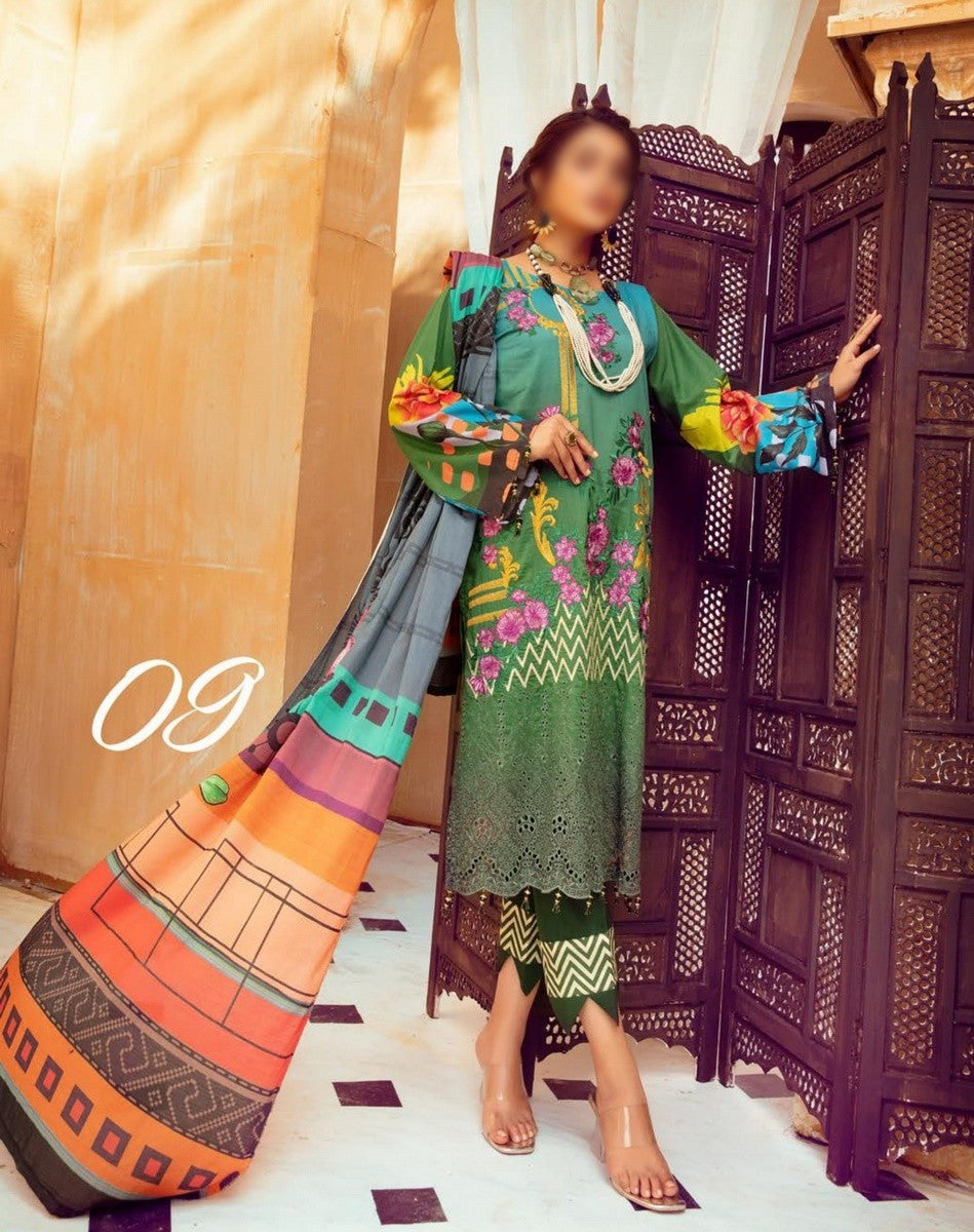 Mahee's Embroidered Lawn`21 V-8 D#09