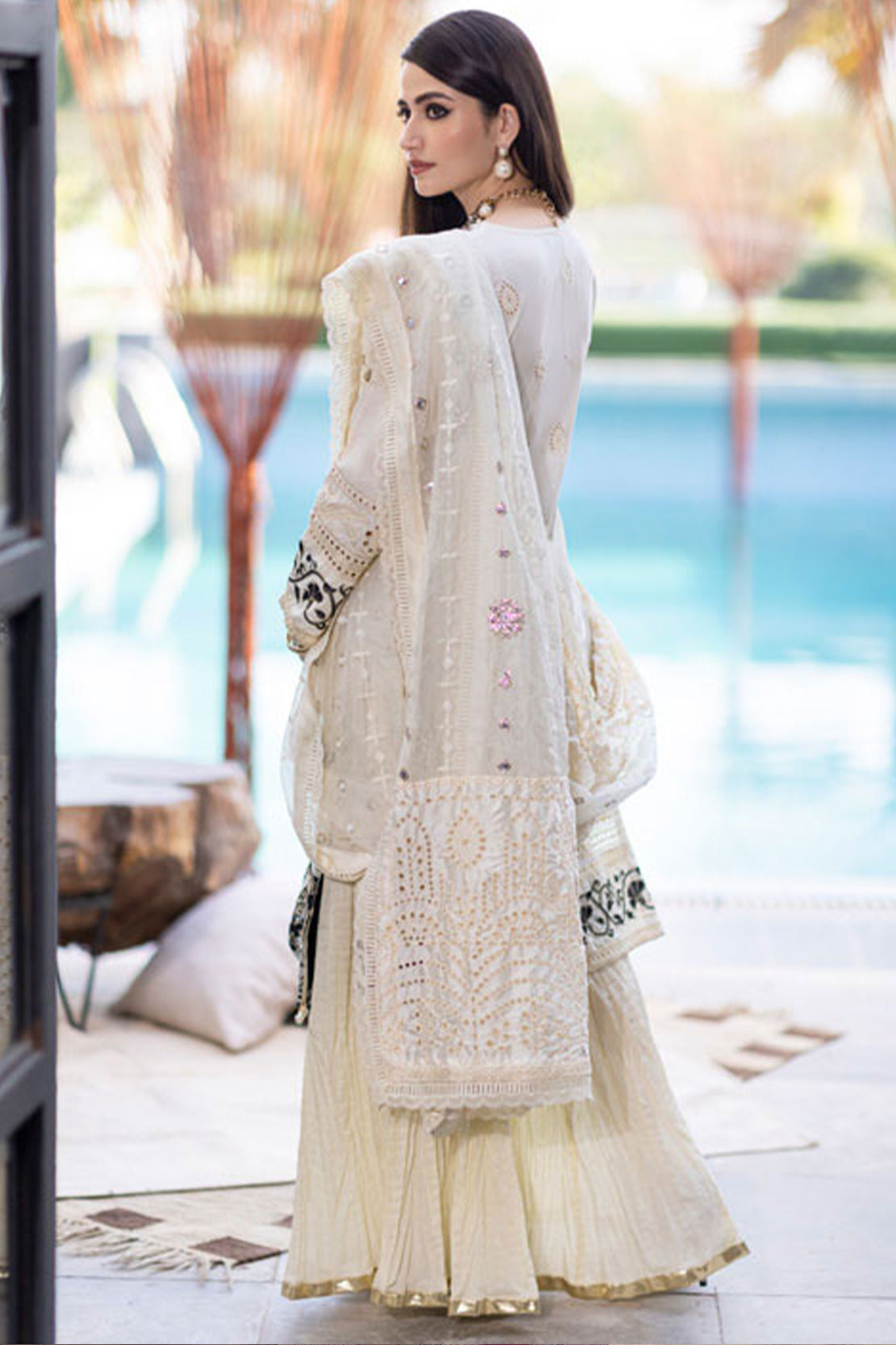 Mahiymaan Luxury Lawn Eid Edit by Alzohaib '22 D# 02