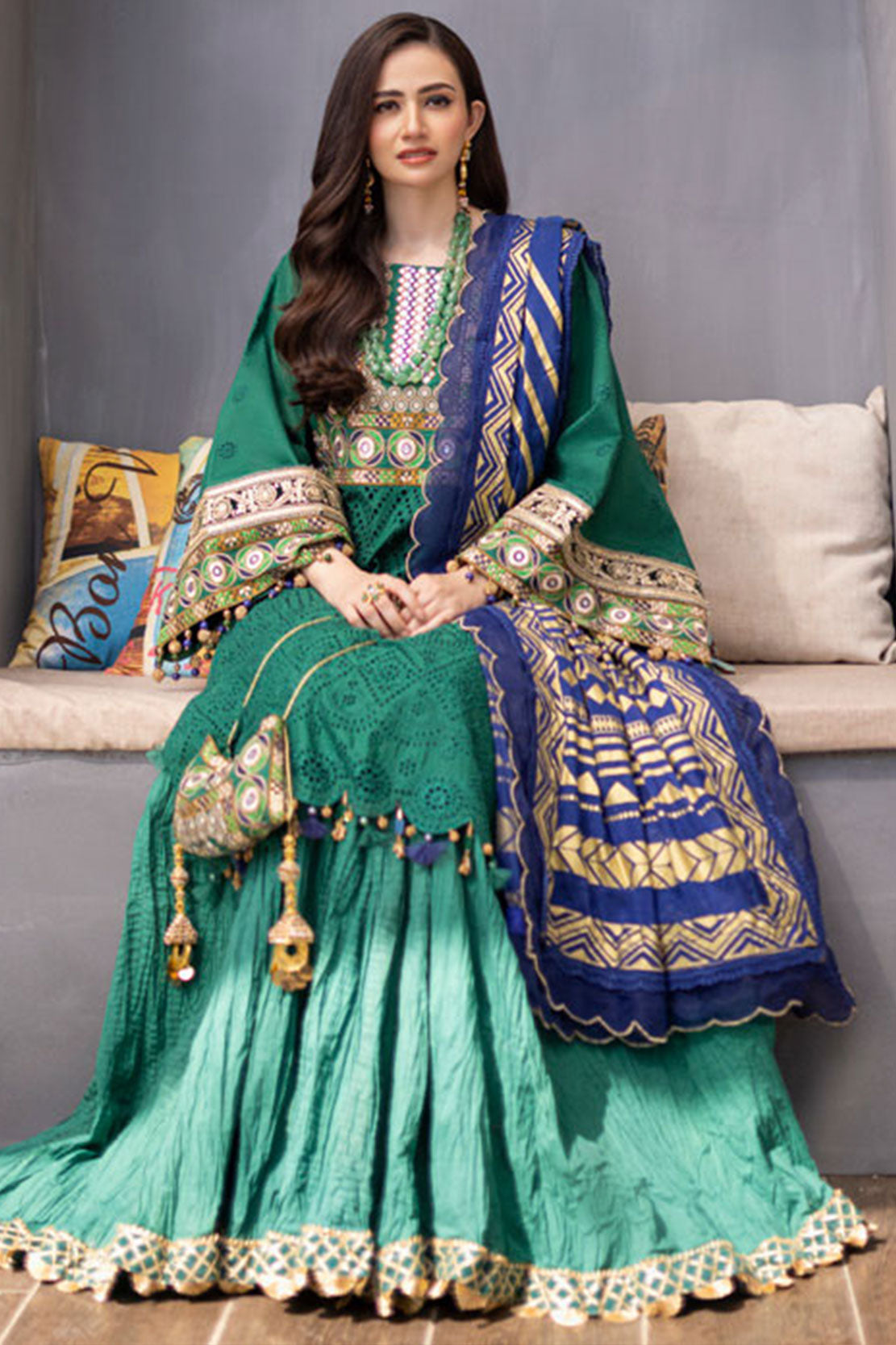 Mahiymaan Luxury Lawn Eid Edit by Alzohaib '22 D# 01
