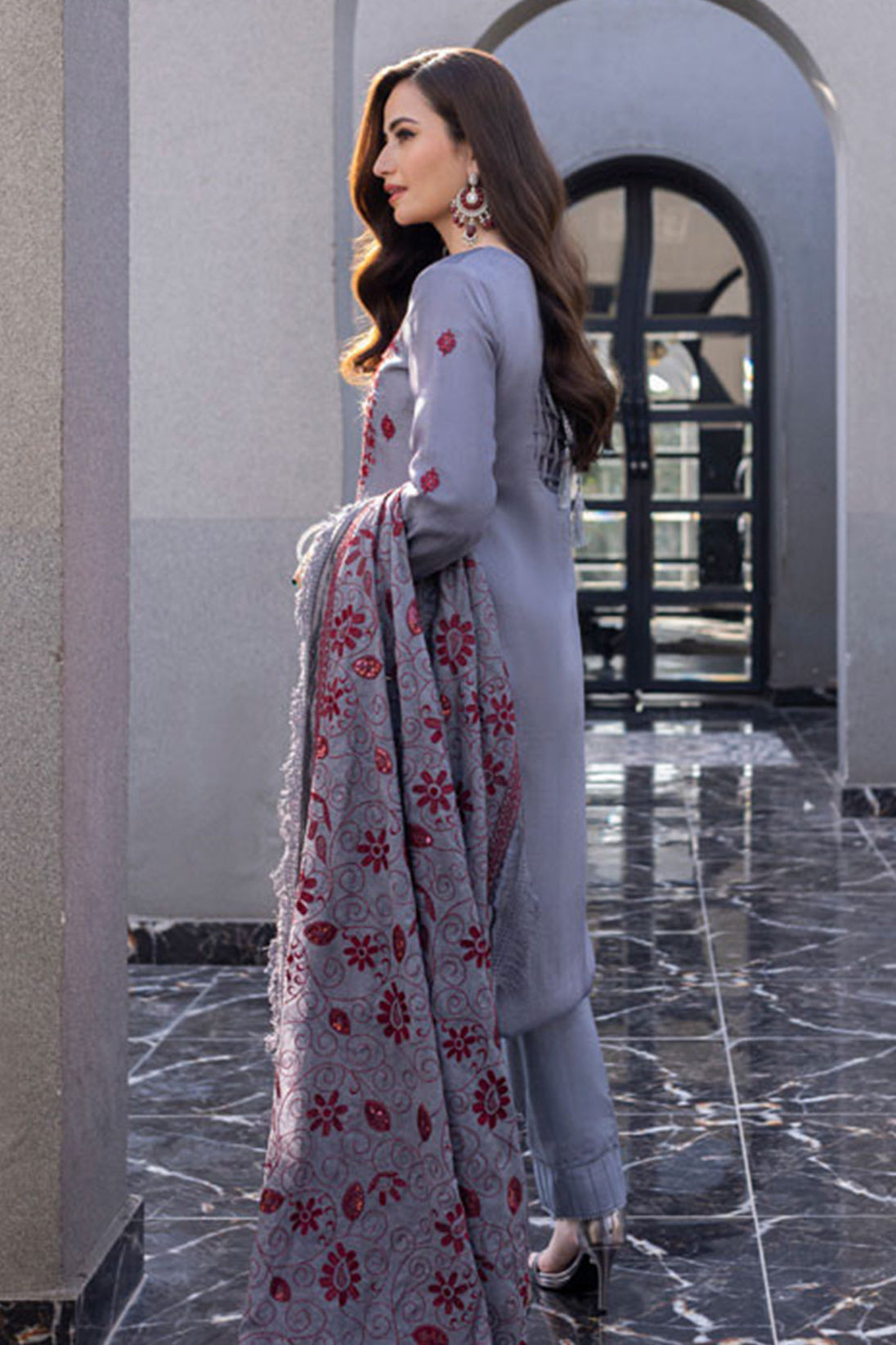 Mahiymaan Luxury Lawn Eid Edit by Alzohaib '22 D# 08