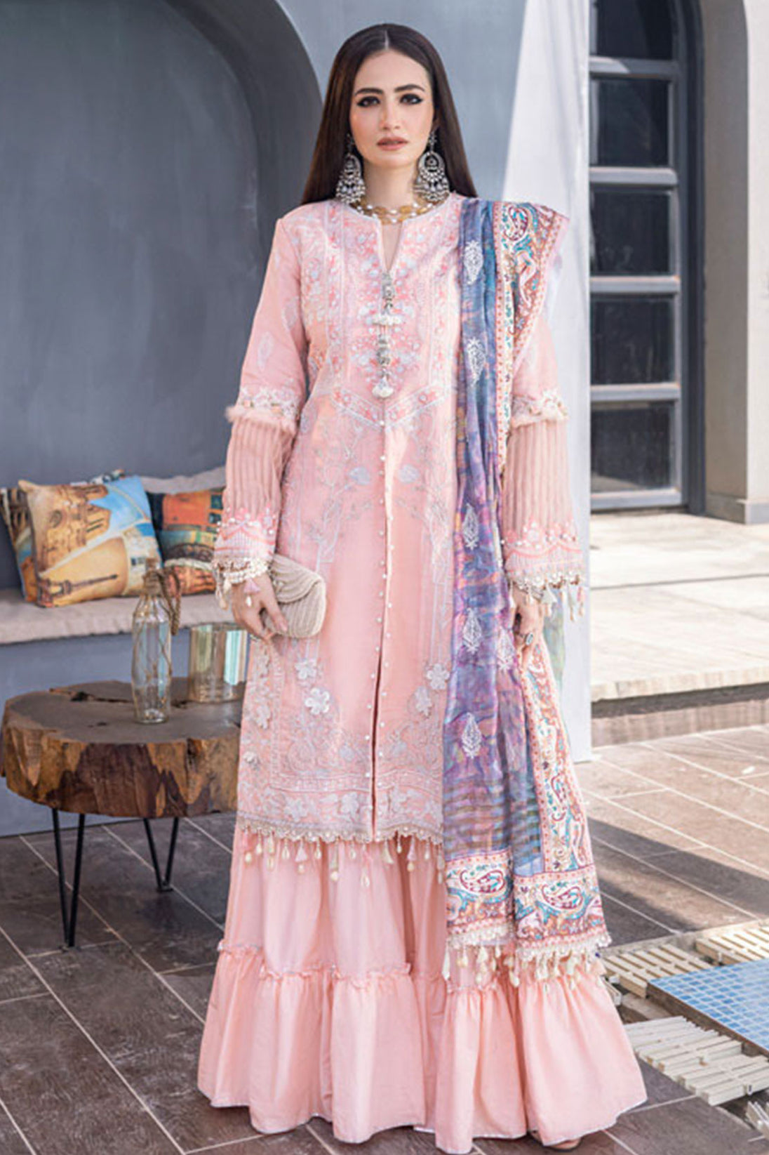 Mahiymaan Luxury Lawn Eid Edit by Alzohaib '22 D# 09