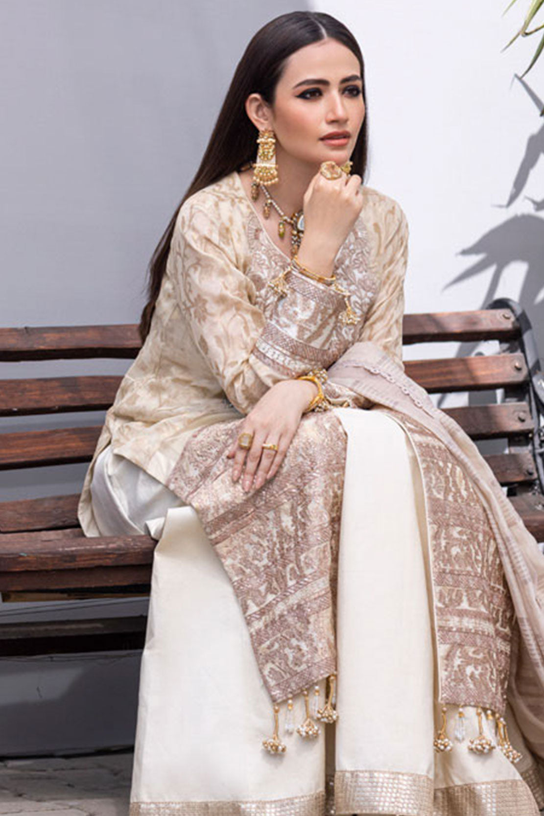 Mahiymaan Luxury Lawn Eid Edit by Alzohaib '22 D# 7B