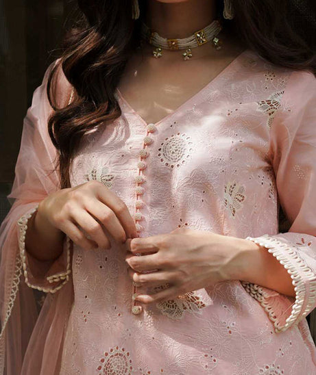 Manara Luxury Lawn'24 D#2