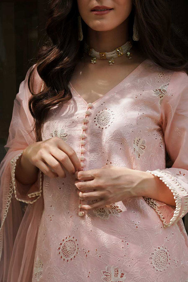Manara Luxury Lawn'24 D#2