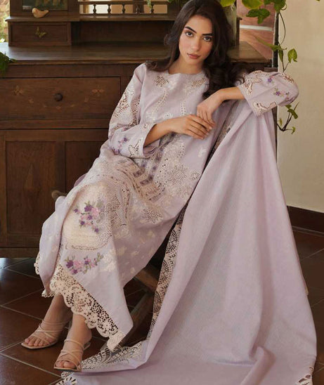 Manara Luxury Lawn'24 D#4 (Lillia)