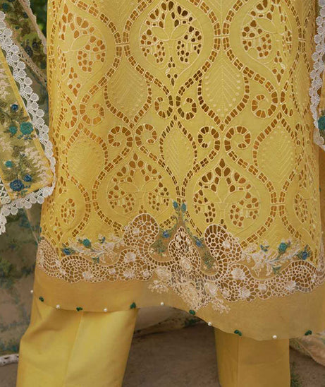 Manara Luxury Lawn'24 D#5