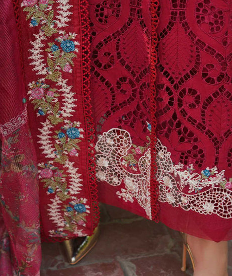 Manara Luxury Lawn'24 D#6