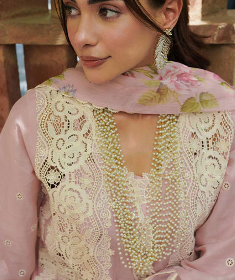 Manara Luxury Lawn'24 D#8