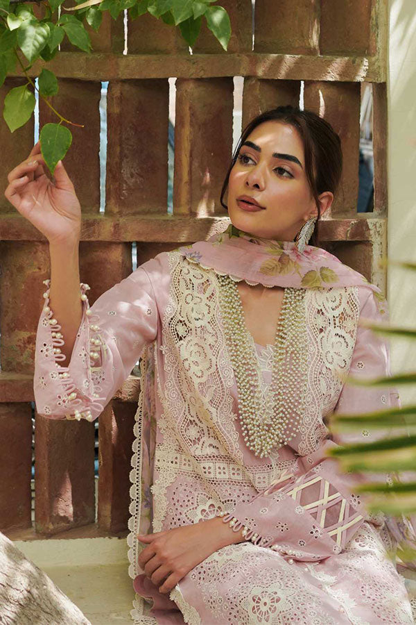 Manara Luxury Lawn'24 D#8