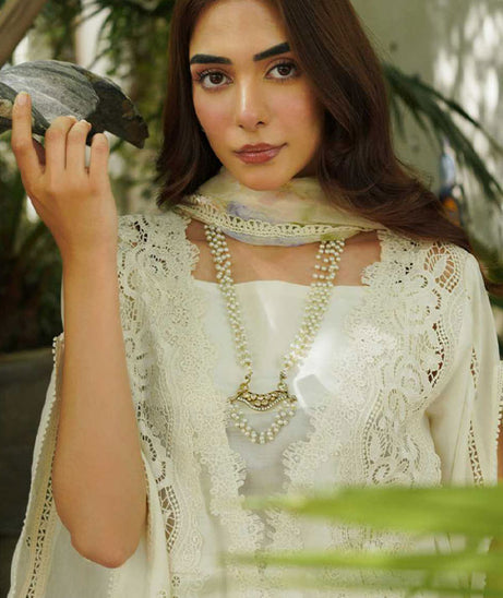 Manara Luxury Lawn'24 D#9