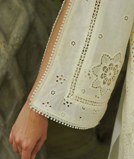 Manara Luxury Lawn'24 D#9