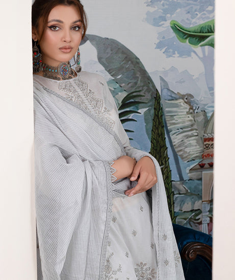 Manizay Rang Noor Lawn`24 D#07