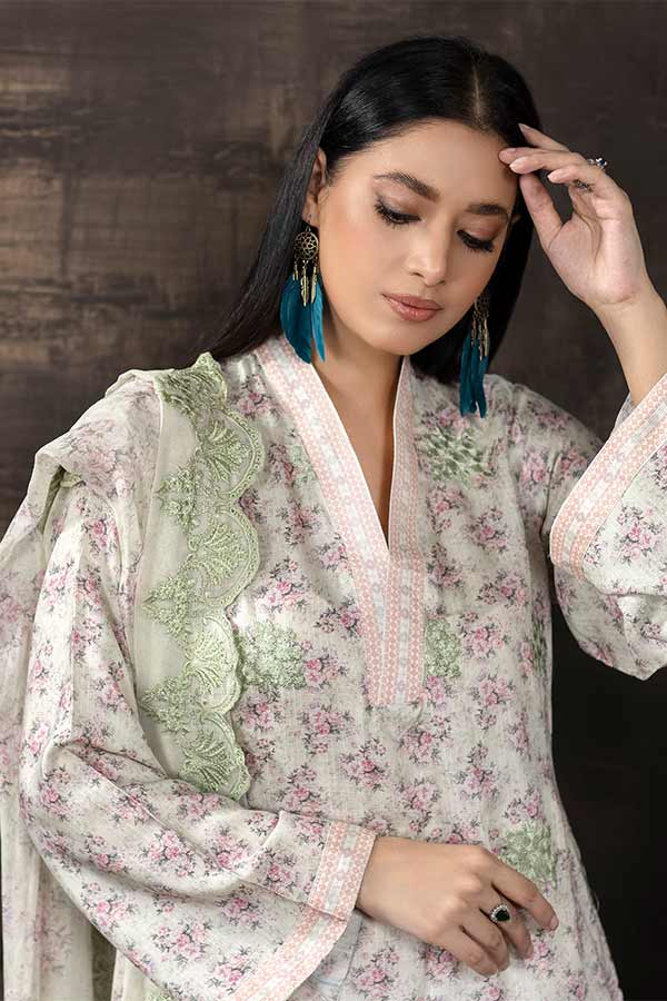 Manizay Tasawur Emb Viscose'22 M#3