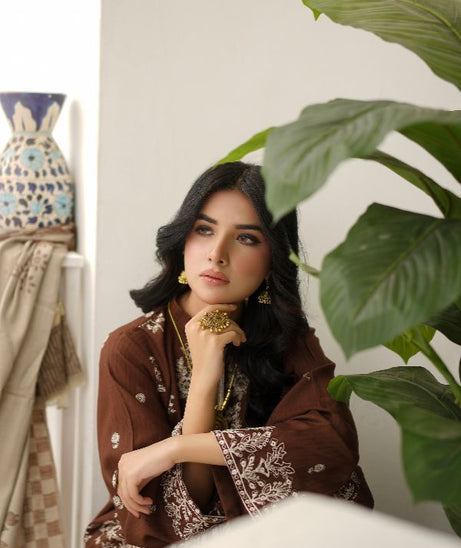 Manizay Premium Emb Dhanak`25 D#5