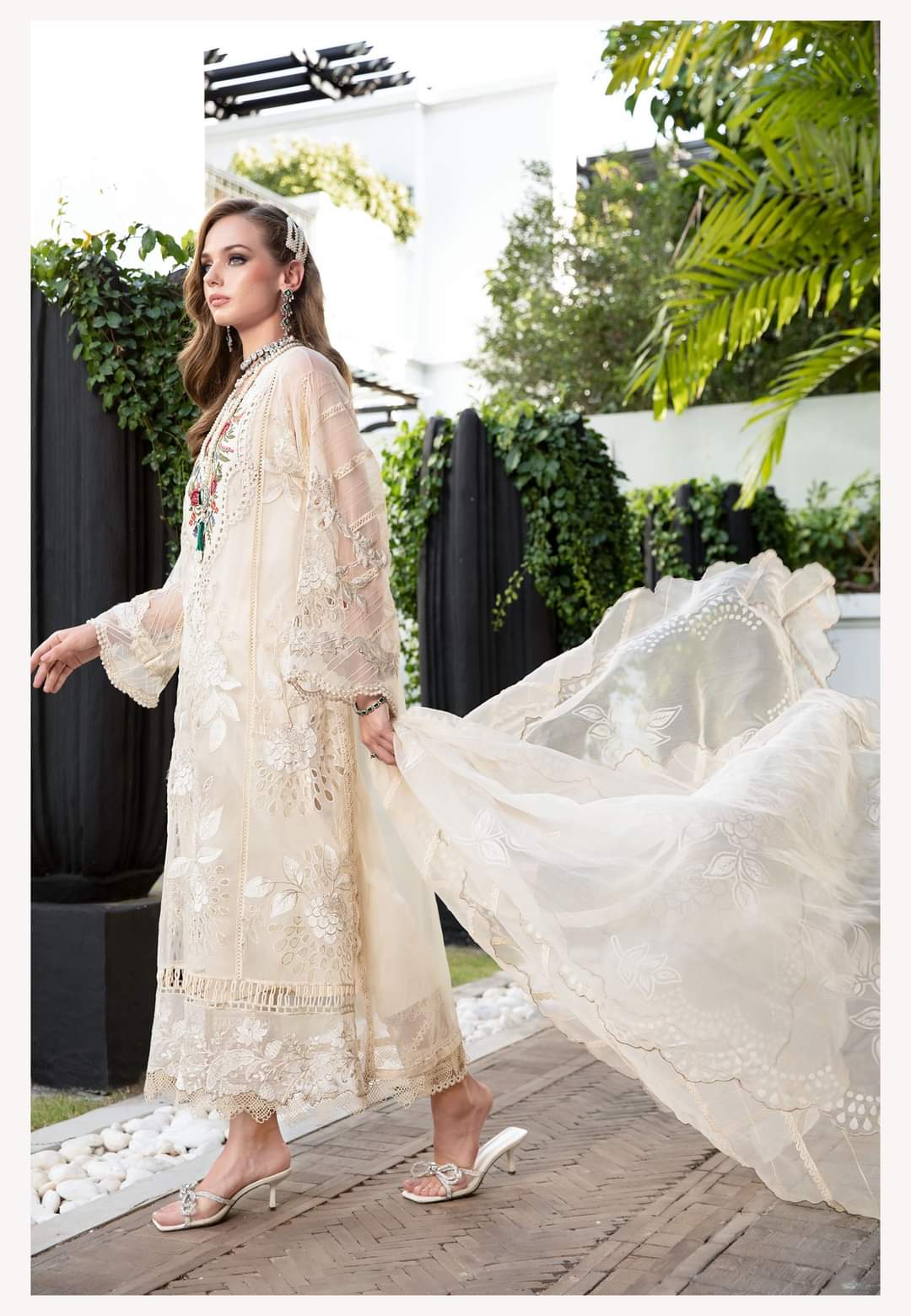 Maria.B Eid Lawn`23 D#01