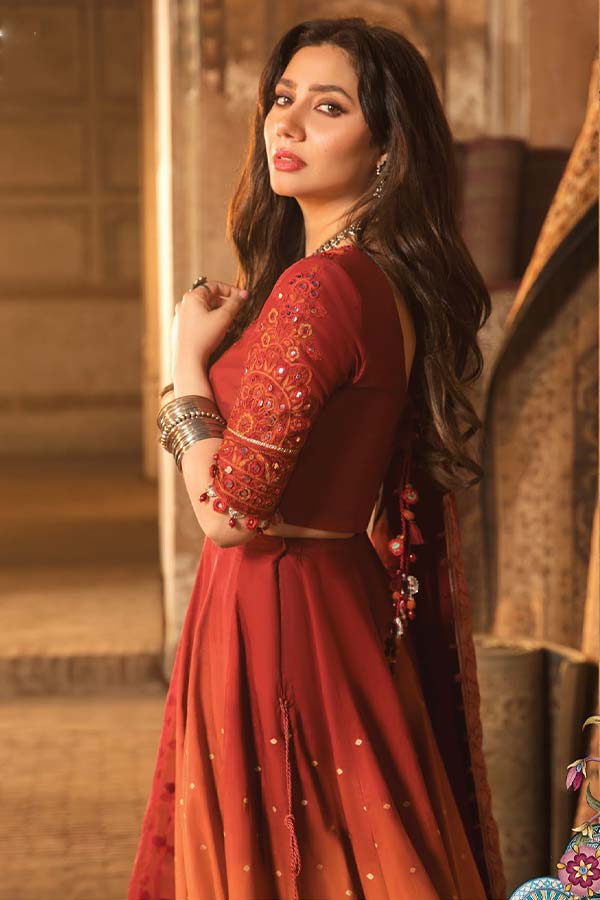 Maria.B Lawn'22 D#5 A