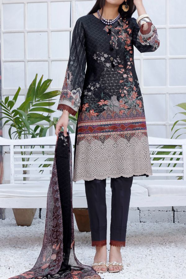Mariyah Chikankari Lawn`22 D#02
