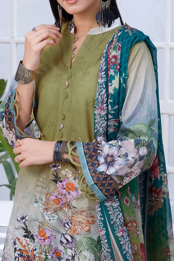 Mariyah Chikankari Lawn`22 D#07