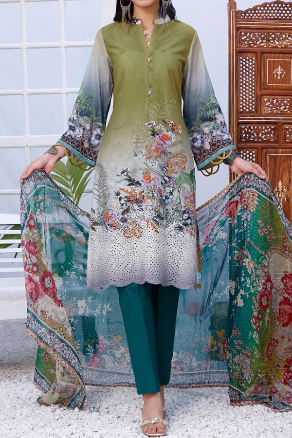 Mariyah Chikankari Lawn`22 D#07