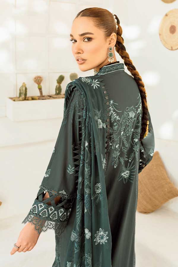 Marjjan Heer Emb Lawn'23 SMC#100