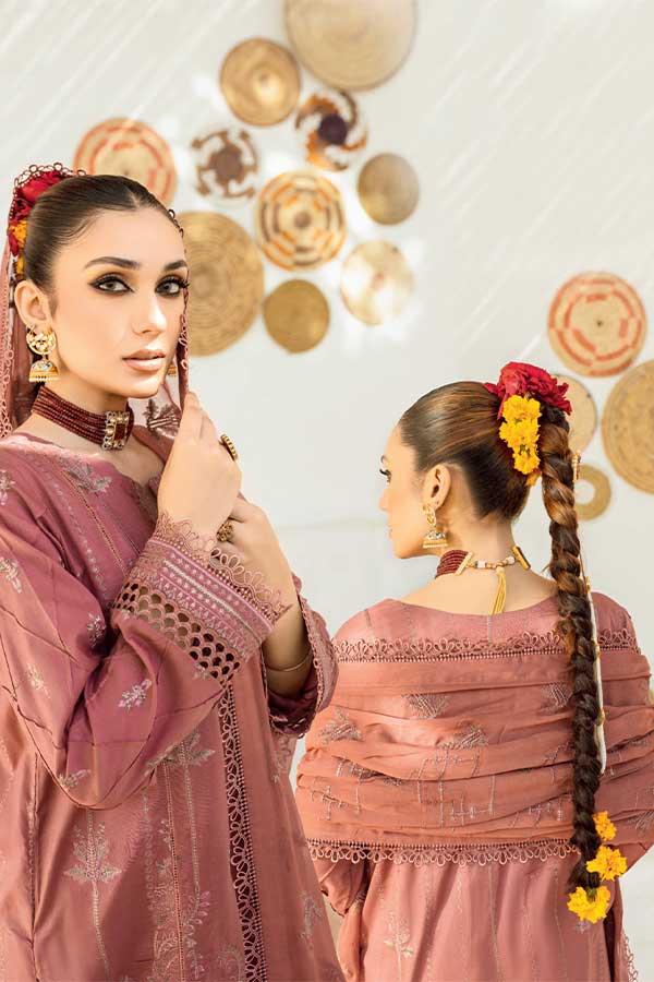 Marjjan Heer Emb Lawn'23 SMC#101