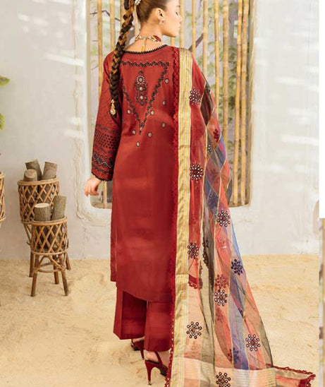 Marjjan Heer Emb Lawn'23 SMC#104