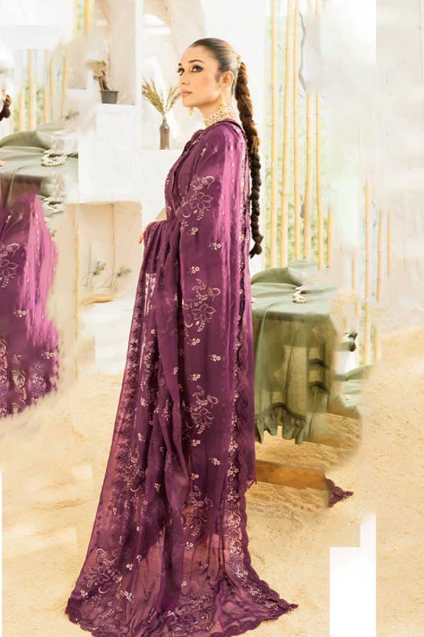 Marjjan Heer Emb Lawn'23 SMC#99