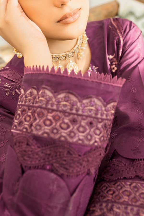 Marjjan Heer Emb Lawn'23 SMC#99