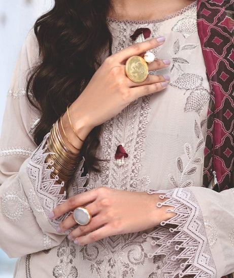 Marjjan Mahbano Swiss Voile`22 D#6