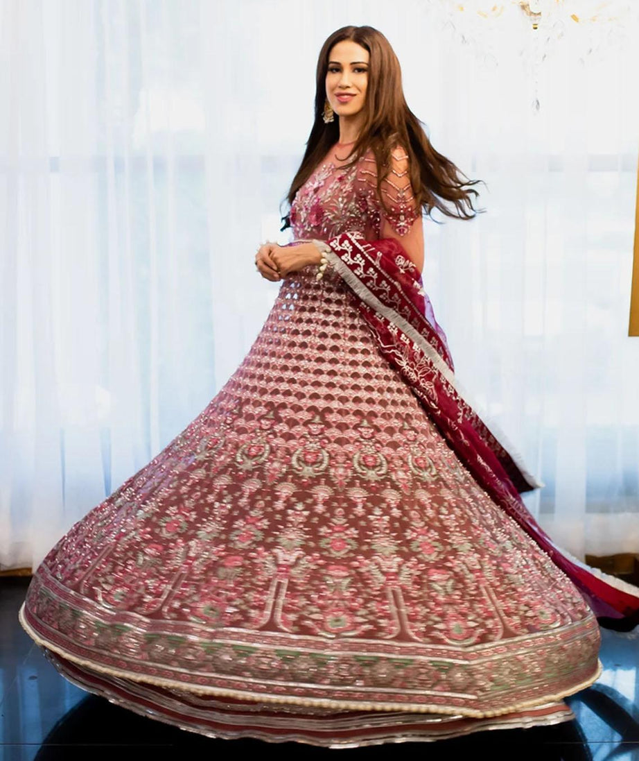 Maryam Hussain Marwa Formal'21 D#8