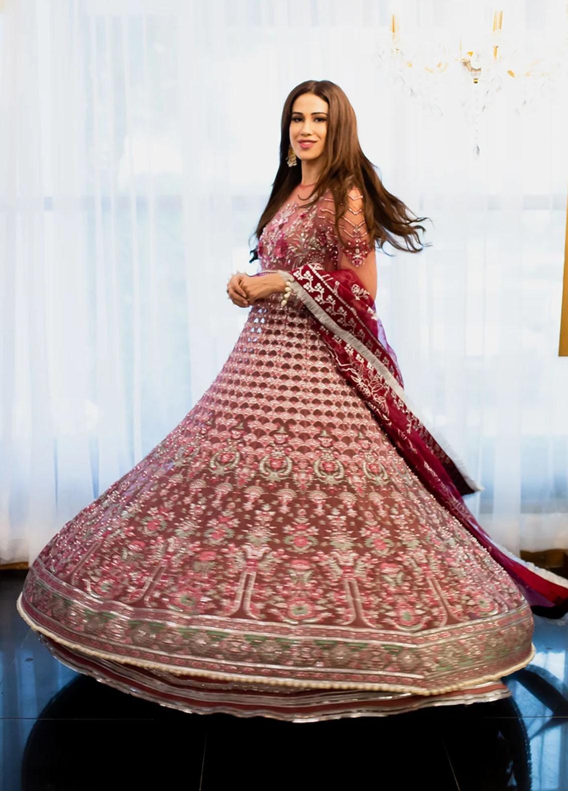 Maryam Hussain Marwa Formal'21 D#8