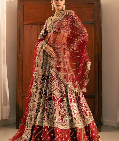 Maryam Hussain Marwa Luxury Formals'24 D#2 (MOORNI)