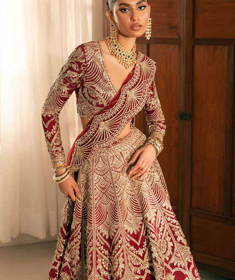 Maryam Hussain Marwa Luxury Formals'24 D#2 (MOORNI)