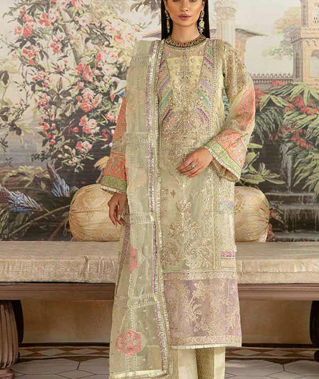 Maryam Hussain Marwa festive'22  NAAZ