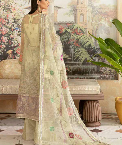 Maryam Hussain Marwa festive'22  NAAZ