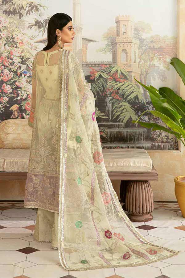 Maryam Hussain Marwa festive'22  NAAZ