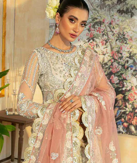 Maryam Hussain Marwa festive'22  NOORBANO