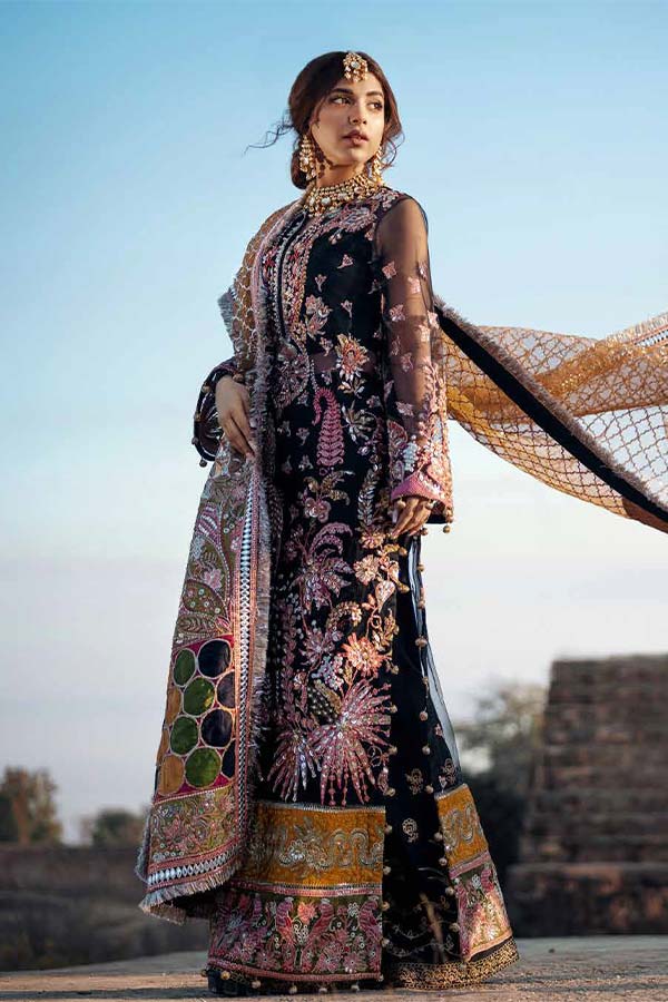 Maryam Hussain Wedding Collection'22 RAAG
