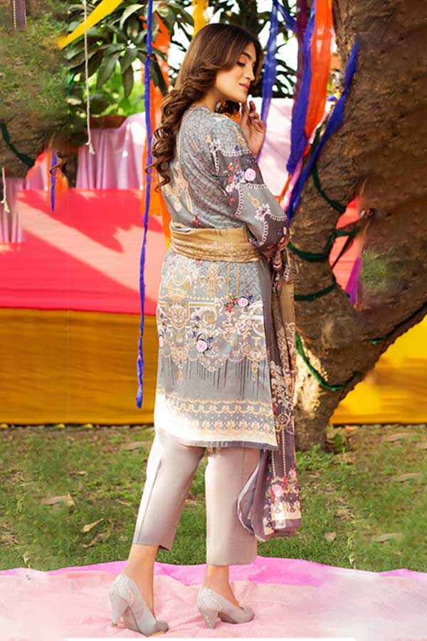 Mehar Emb Lawn Collection'22 D#5283