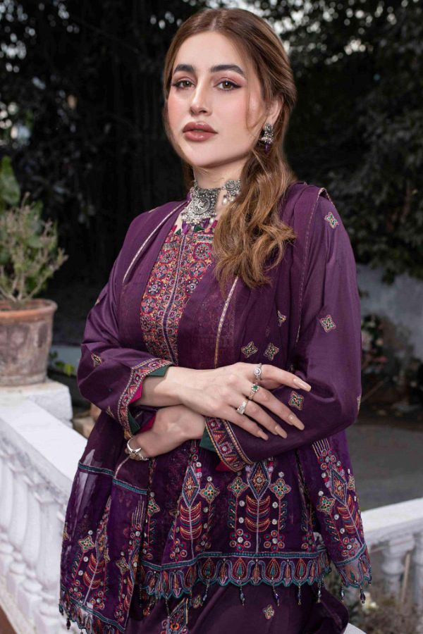 Mi Creation J/Baharaa Lawn`23 D#8