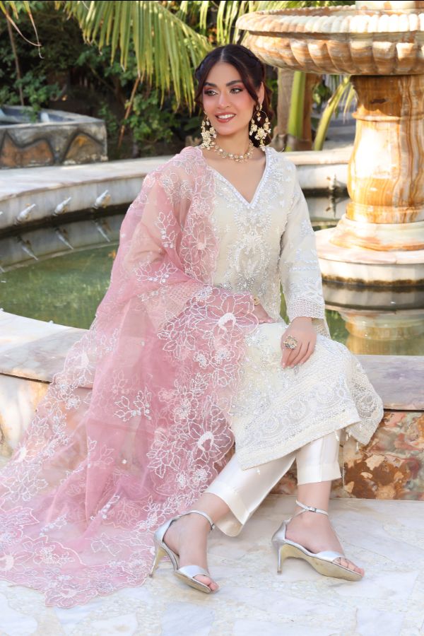 Mi Creation Dilruba L-Organza`25 D#01 Cream