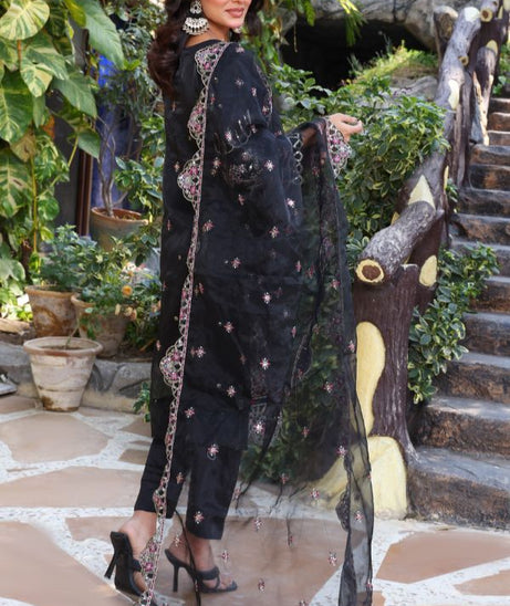 Mi Creation Iris L-Organza`25 D#01 Black