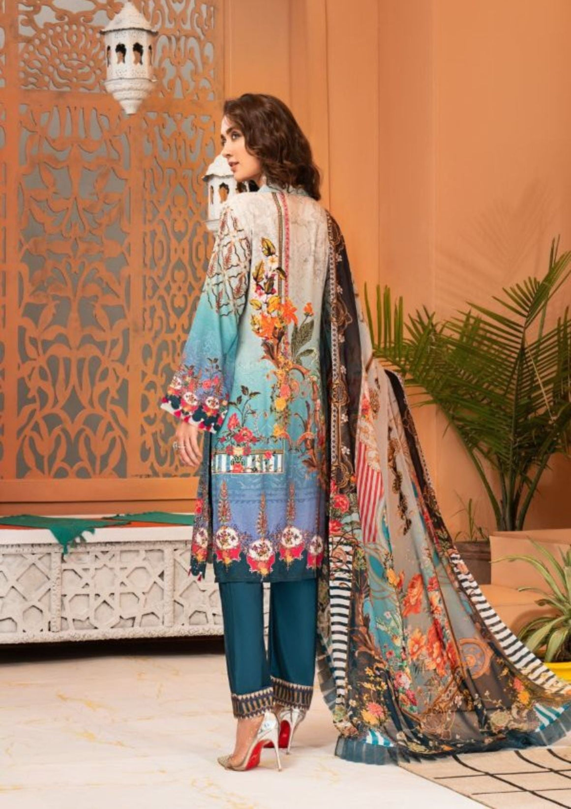Mohagni Shamira Linen`20 SB#08